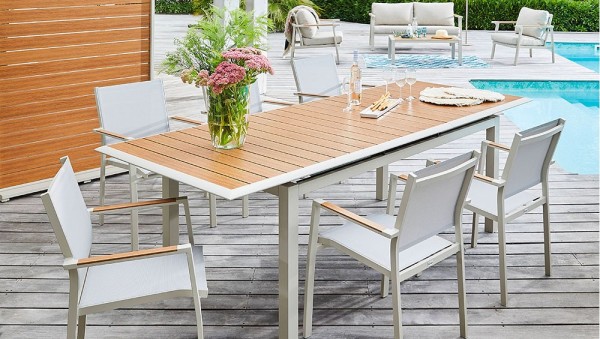 Table LOUISIANE II 187/247 Coloris:Châssis Crème / Lattes chêne Ecotax:Prix de vente comprenant l'éco-taxe de 4,20 € TTC Mode de